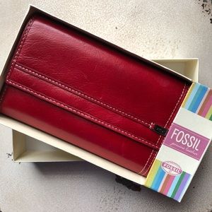 NWT Fossil Sella Checkbook/Wallet